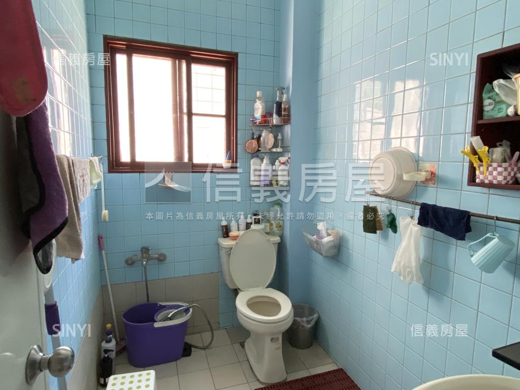 近南二中約４７坪大坪透天房屋室內格局與周邊環境