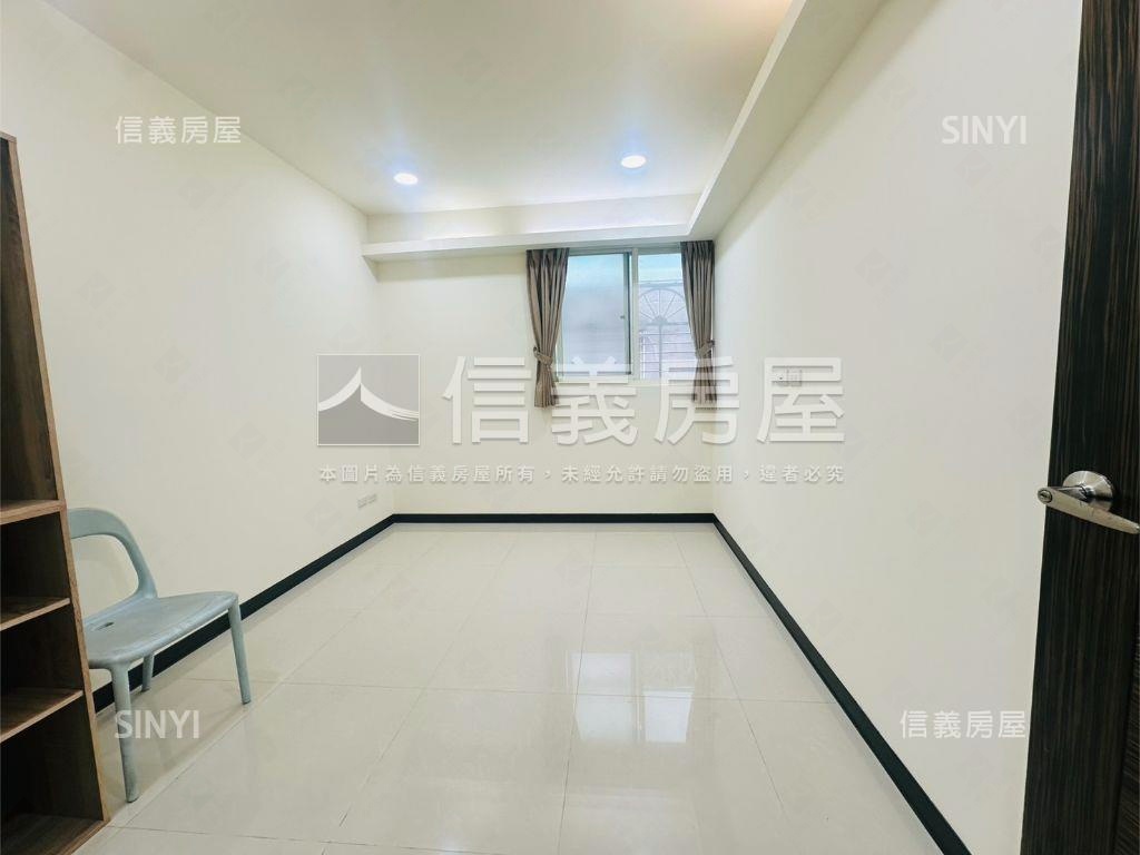 邊間明亮精美宅邸房屋室內格局與周邊環境