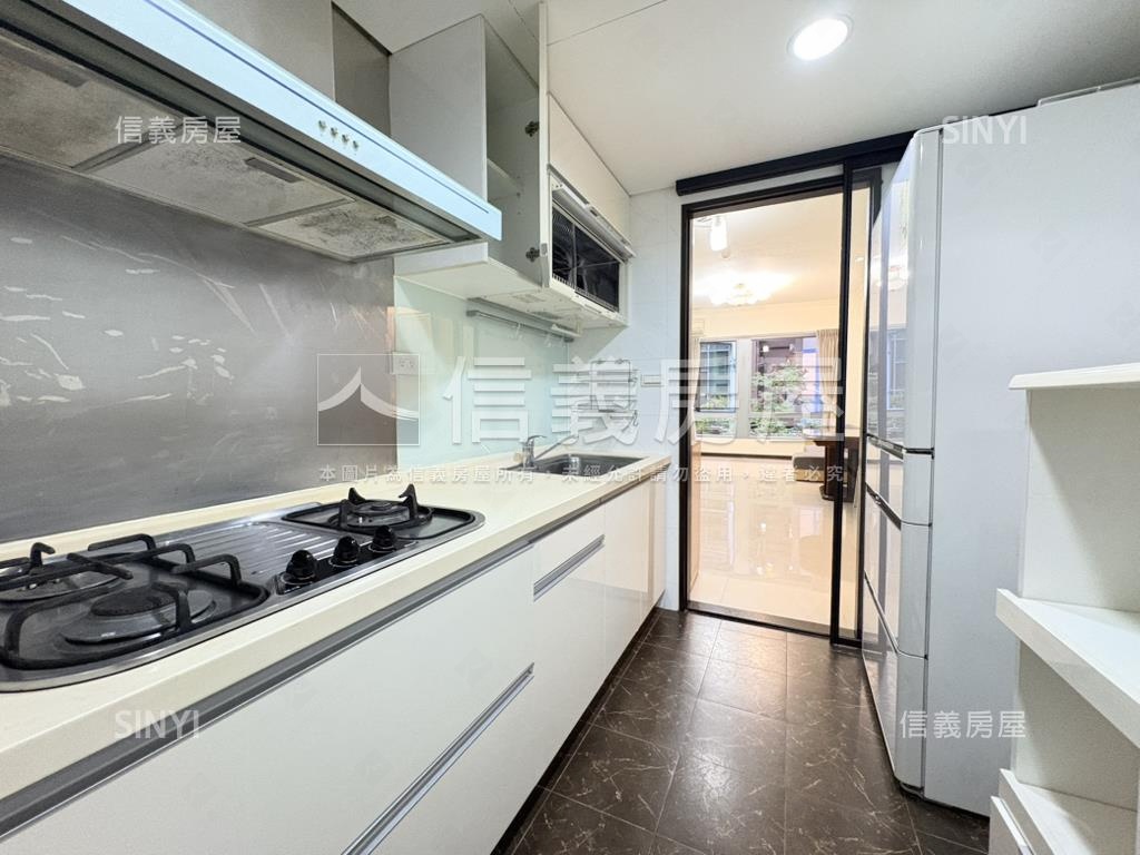 近三總部落格面綠意樹梢房屋室內格局與周邊環境