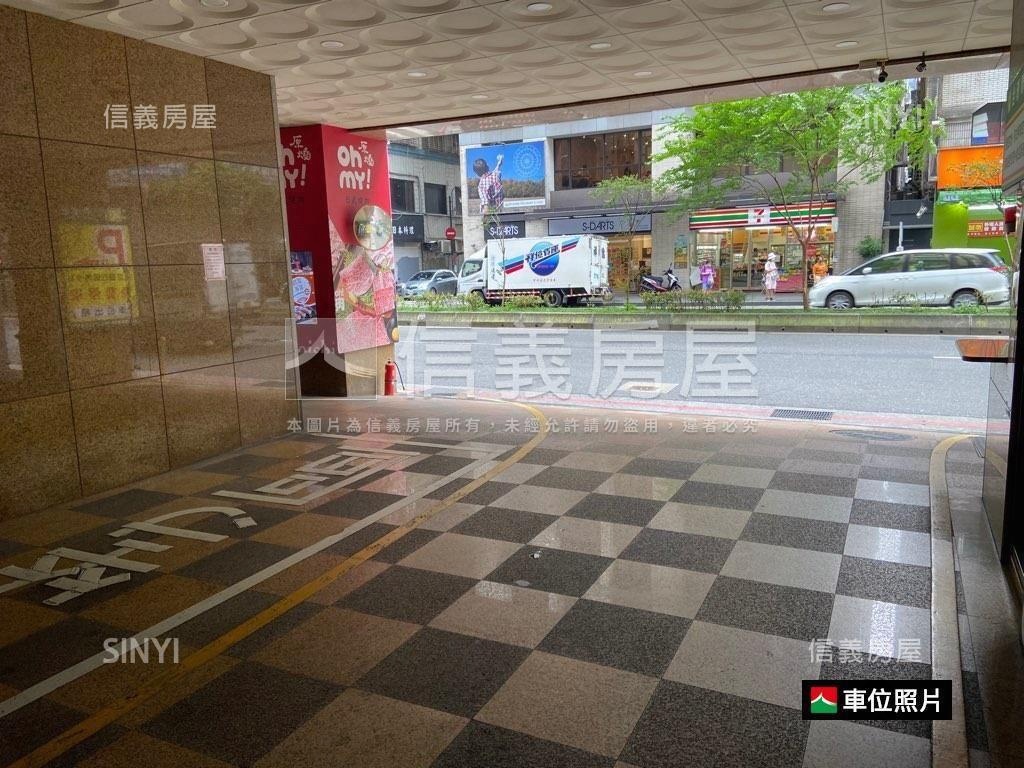 南京林森便利車位房屋室內格局與周邊環境
