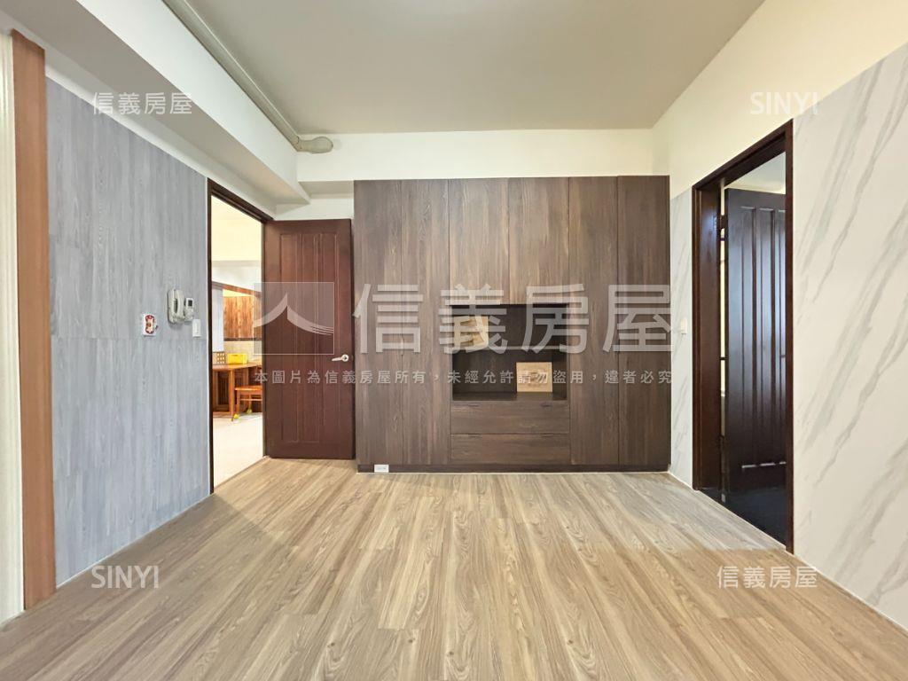 時代圓滿三房雙平車房屋室內格局與周邊環境