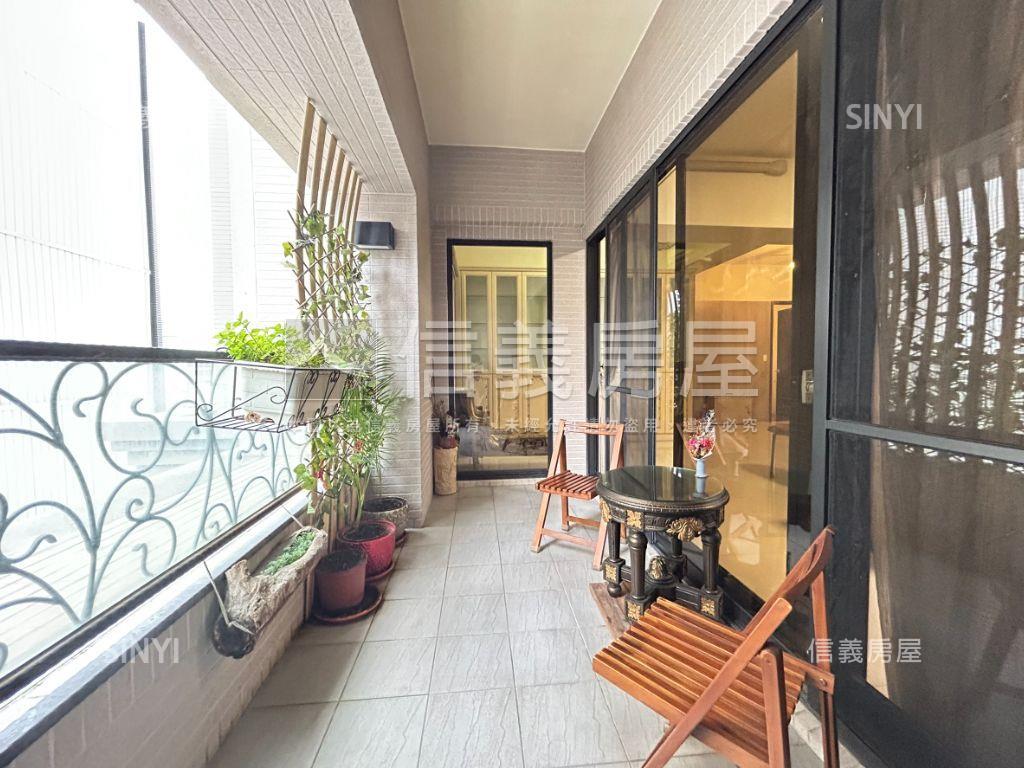 時代圓滿三房雙平車房屋室內格局與周邊環境