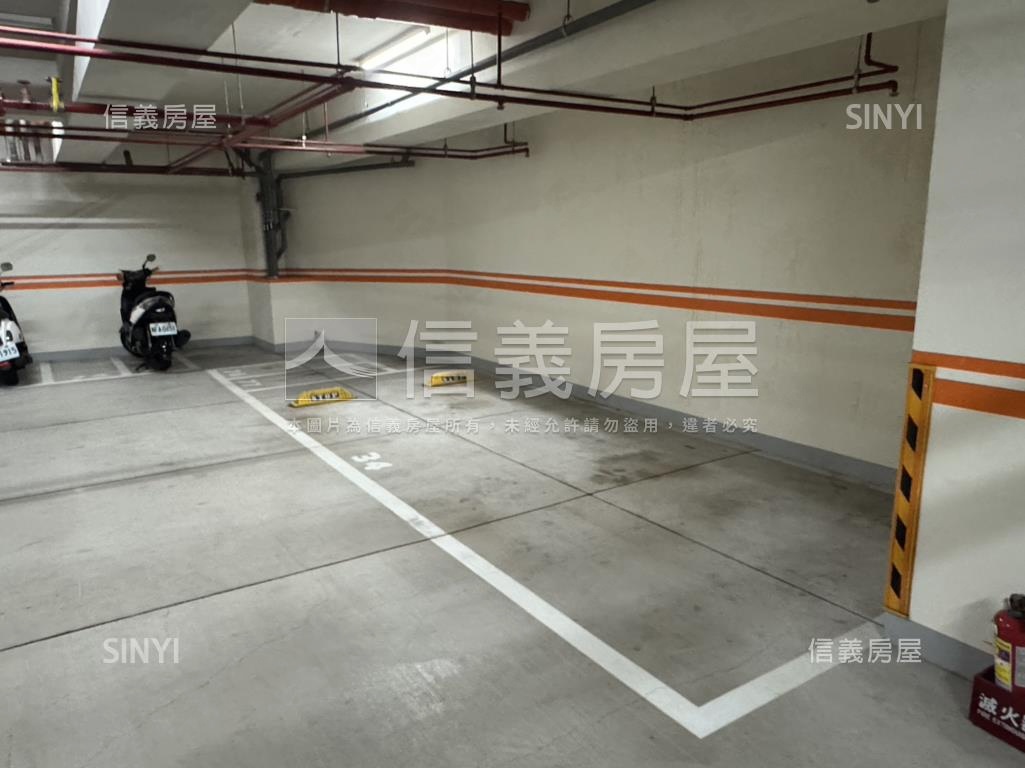玖宜御林園三房車位房屋室內格局與周邊環境