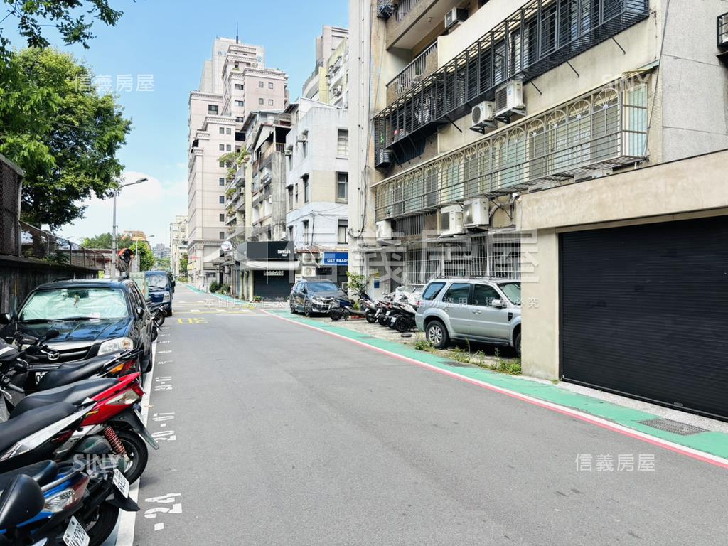 大安雙捷運朝南金店面房屋室內格局與周邊環境