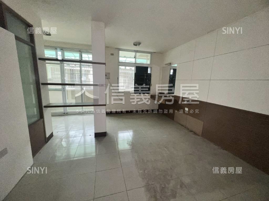龍潭大面寬透天房屋室內格局與周邊環境
