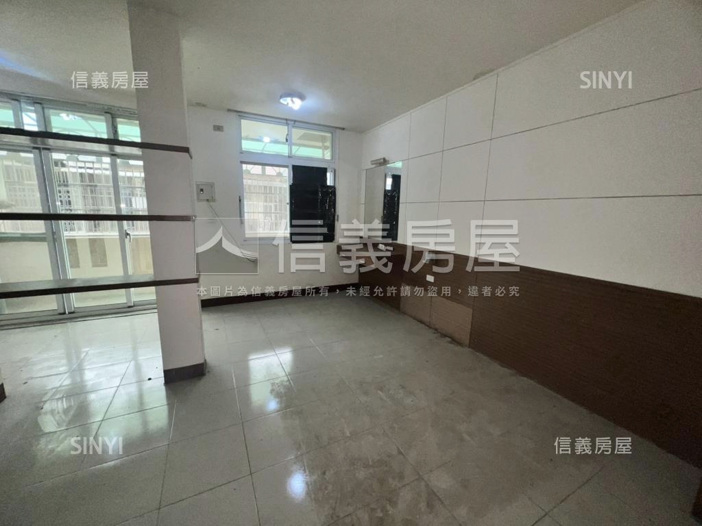 龍潭大面寬透天房屋室內格局與周邊環境