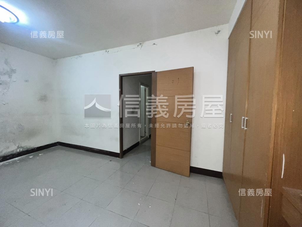 龍潭大面寬透天房屋室內格局與周邊環境