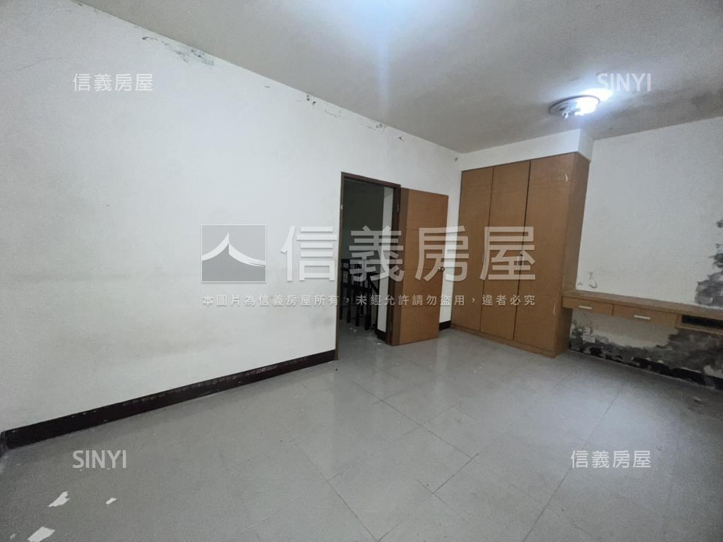 龍潭大面寬透天房屋室內格局與周邊環境