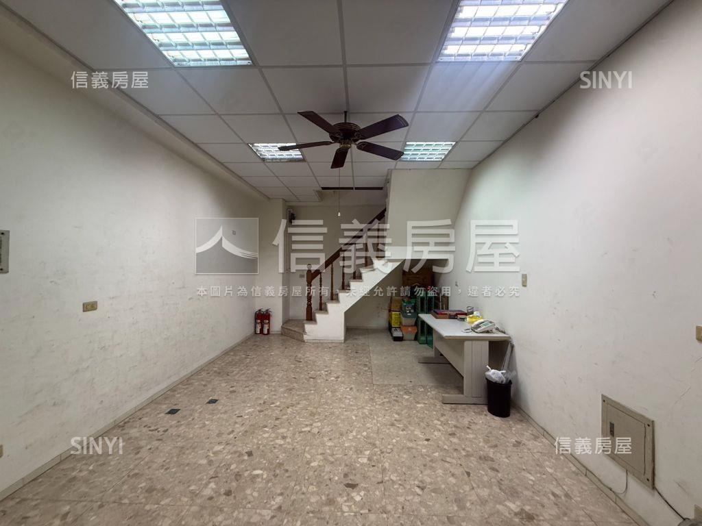 專任大灣近永大優質店住房屋室內格局與周邊環境