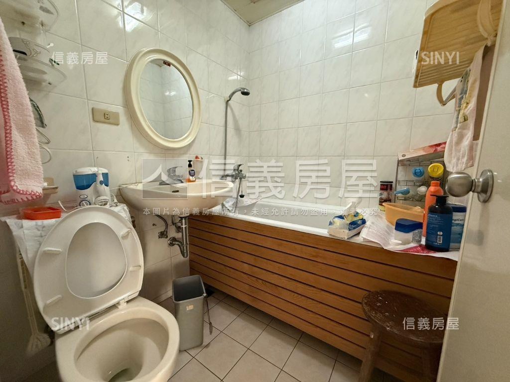 專任大灣近永大優質店住房屋室內格局與周邊環境