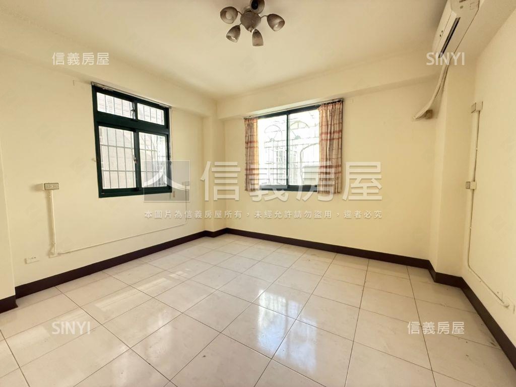 爽文路震後臨路別墅房屋室內格局與周邊環境