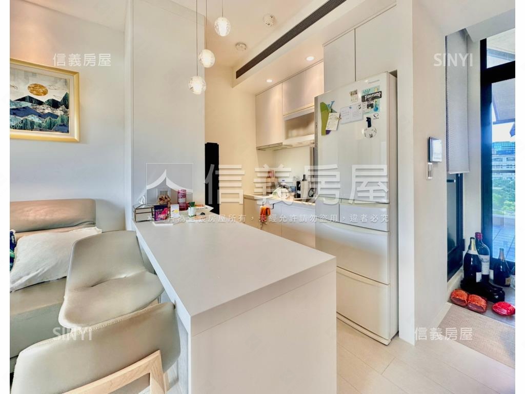 大直華廈．露臺戶稀有釋出房屋室內格局與周邊環境