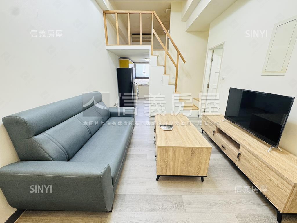 巨蛋花園天際景觀房屋室內格局與周邊環境