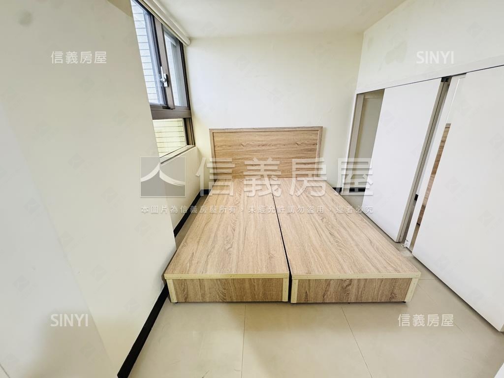 巨蛋花園天際景觀房屋室內格局與周邊環境