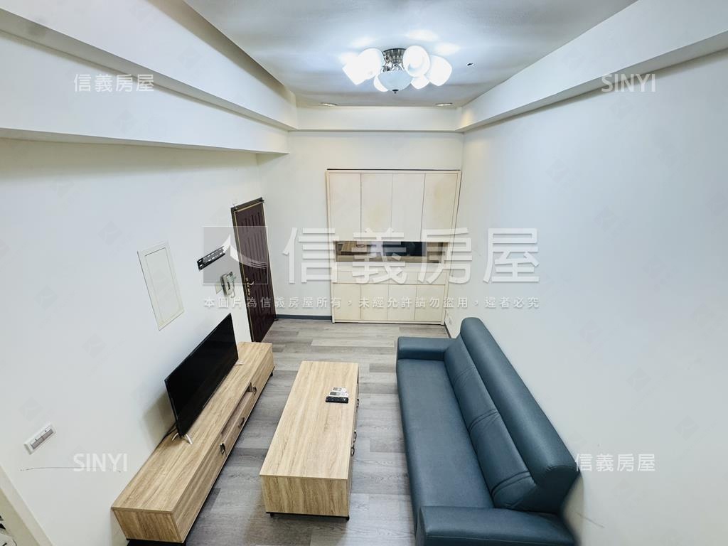 巨蛋花園天際景觀房屋室內格局與周邊環境