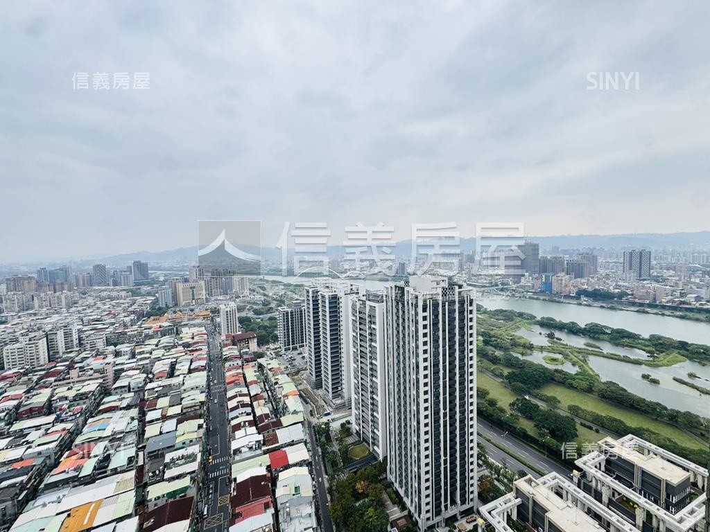 巨蛋花園天際景觀房屋室內格局與周邊環境