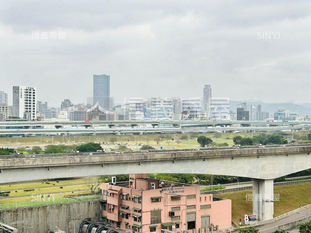 全新可看屋兩房車位房屋室內格局與周邊環境