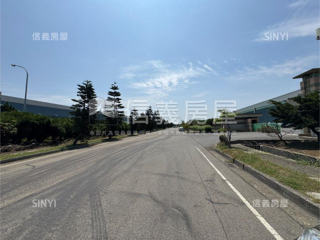 【彰濱】鋼構七年廠房屋室內格局與周邊環境