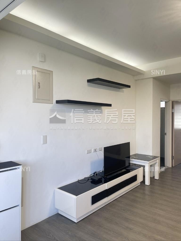 校園旁方正裝潢美寓房屋室內格局與周邊環境