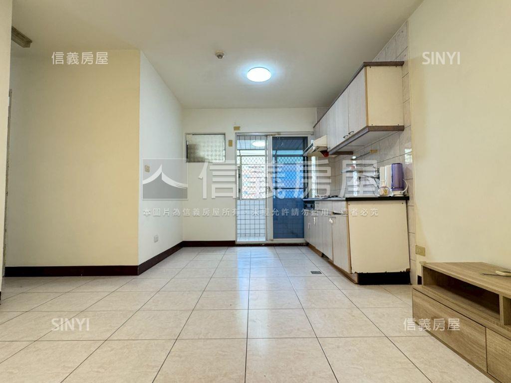 南工商圈便宜圓夢三房宅房屋室內格局與周邊環境