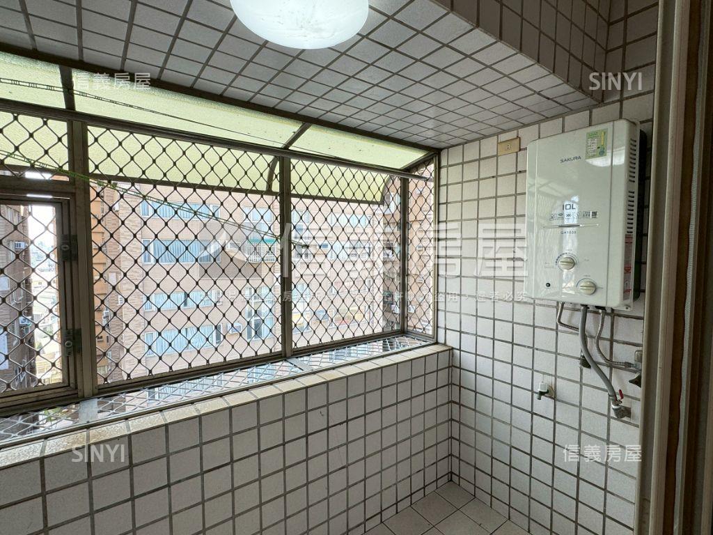 南工商圈便宜圓夢三房宅房屋室內格局與周邊環境