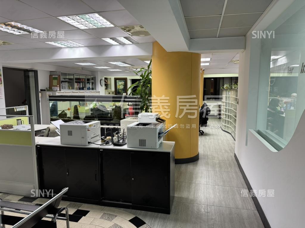 台大龍門龍安美廈房屋室內格局與周邊環境