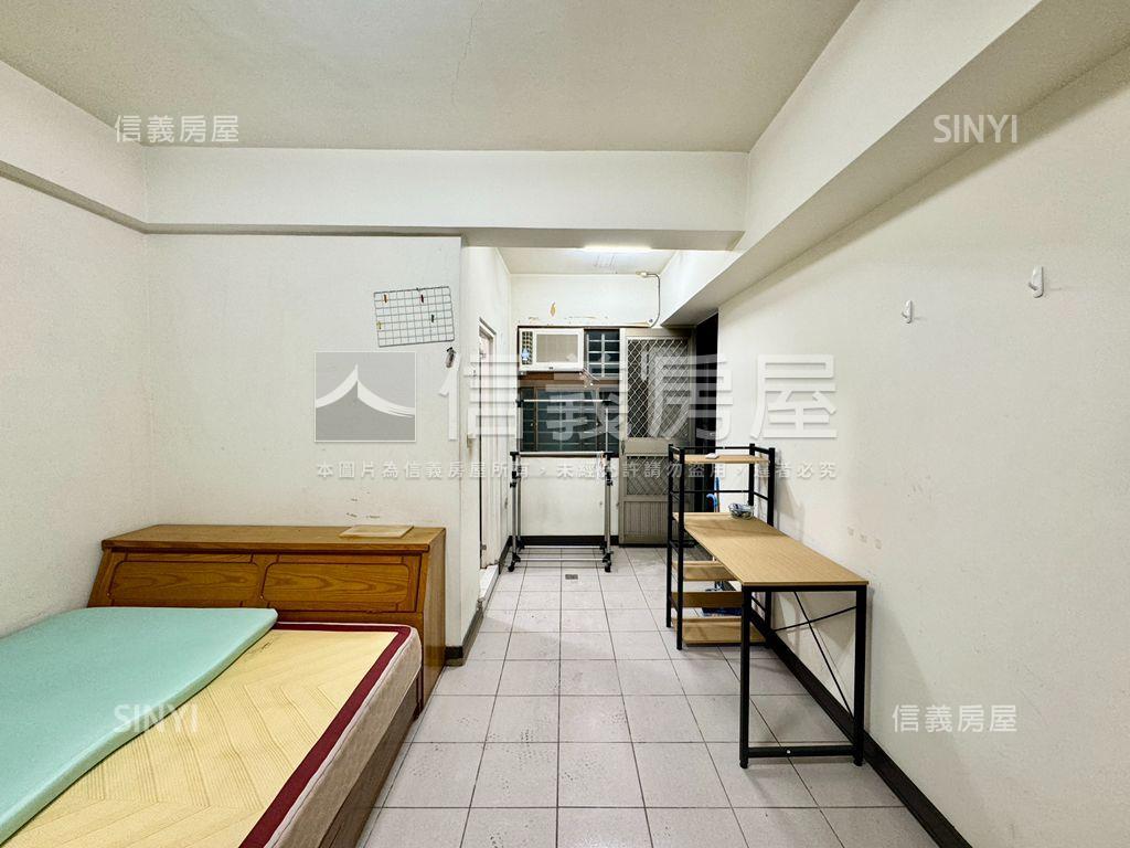 大降價！衛浴開窗獨立陽台房屋室內格局與周邊環境