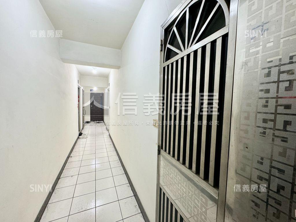 大降價！衛浴開窗獨立陽台房屋室內格局與周邊環境