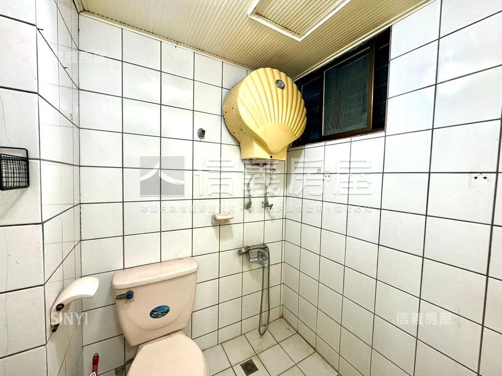 大降價！衛浴開窗獨立陽台房屋室內格局與周邊環境