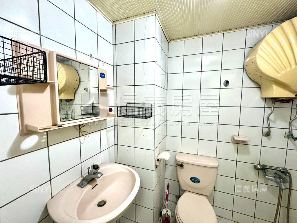 大降價！衛浴開窗獨立陽台房屋室內格局與周邊環境