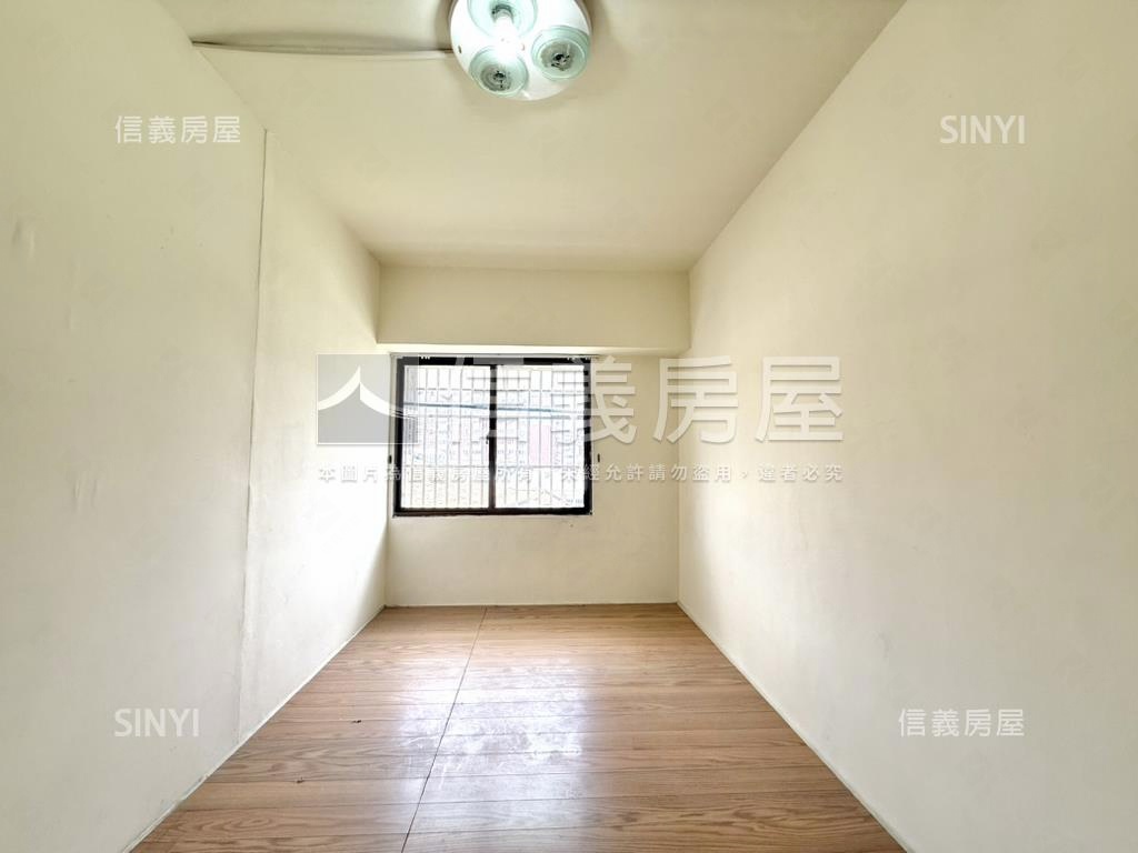 近漢神百松竹源美三房車位房屋室內格局與周邊環境