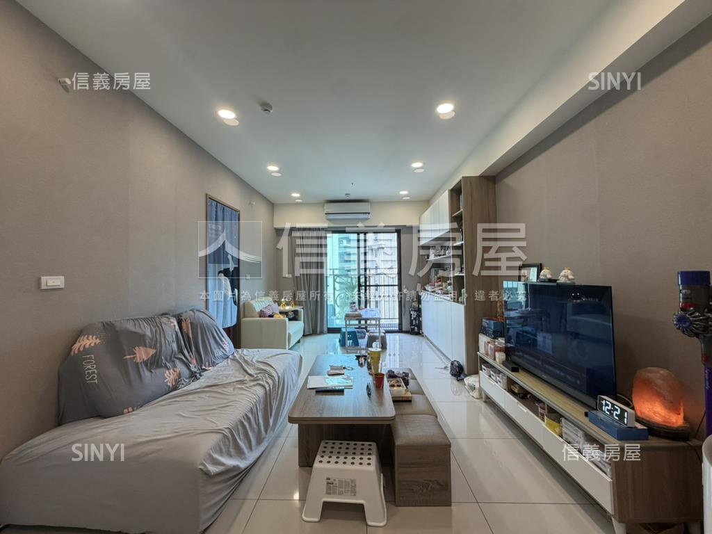 微笑質感兩房房屋室內格局與周邊環境