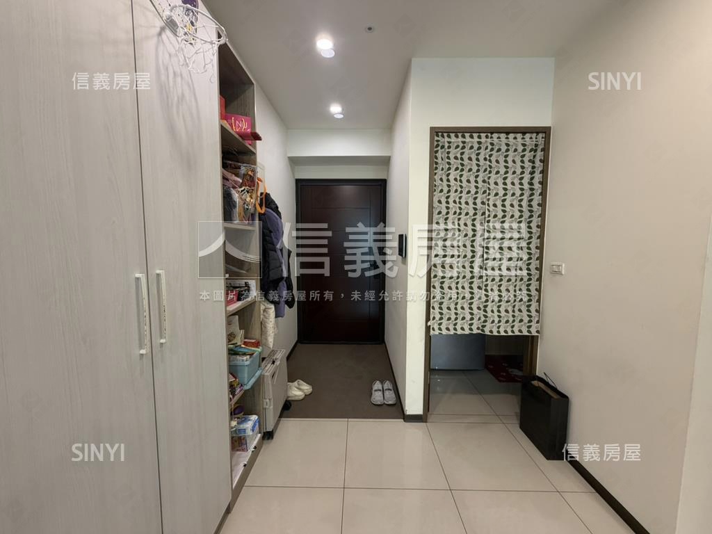 微笑質感兩房房屋室內格局與周邊環境