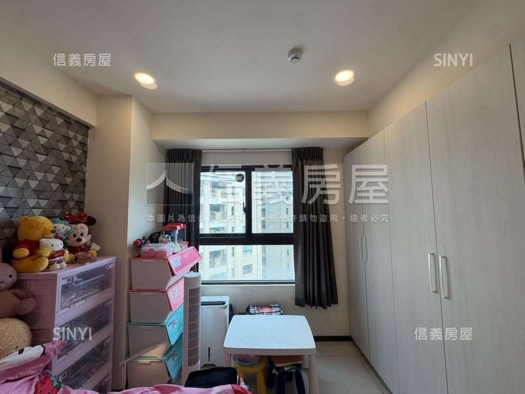 微笑質感兩房房屋室內格局與周邊環境