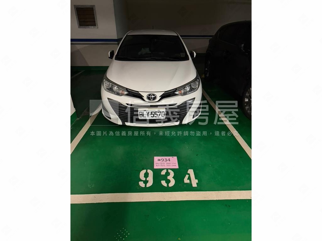 微笑質感兩房房屋室內格局與周邊環境