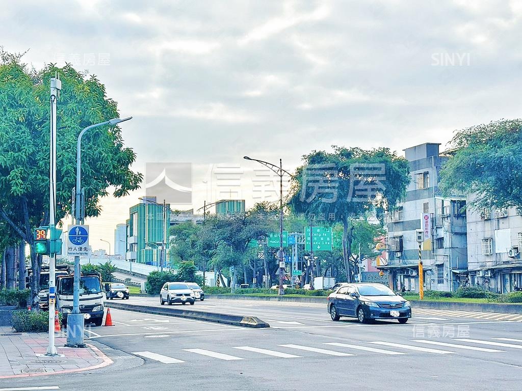 雙園街稀有金店面房屋室內格局與周邊環境