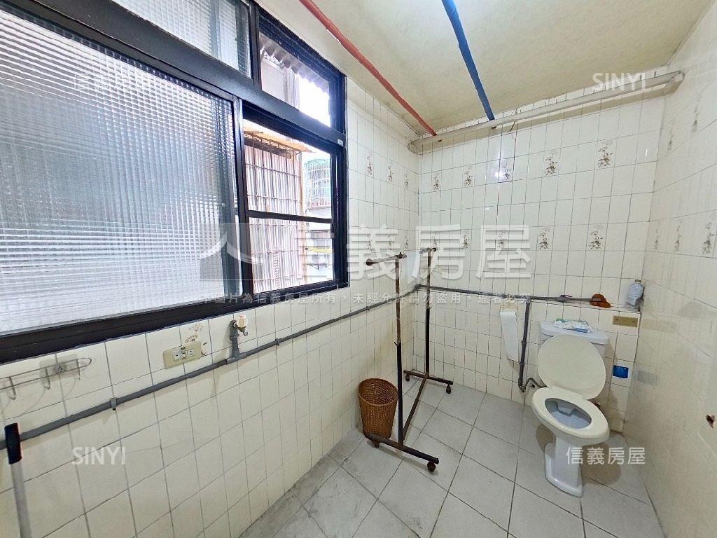 臻品～正華齡街公寓３樓房屋室內格局與周邊環境