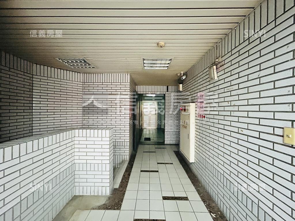 重新路菜寮站旁電梯空間房屋室內格局與周邊環境