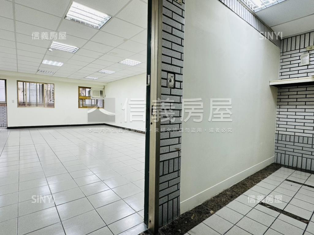 重新路菜寮站旁電梯空間房屋室內格局與周邊環境