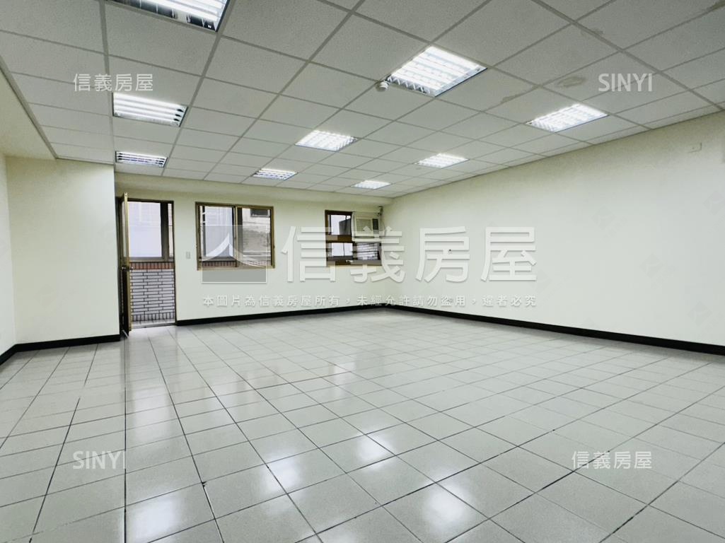 重新路菜寮站旁電梯空間房屋室內格局與周邊環境