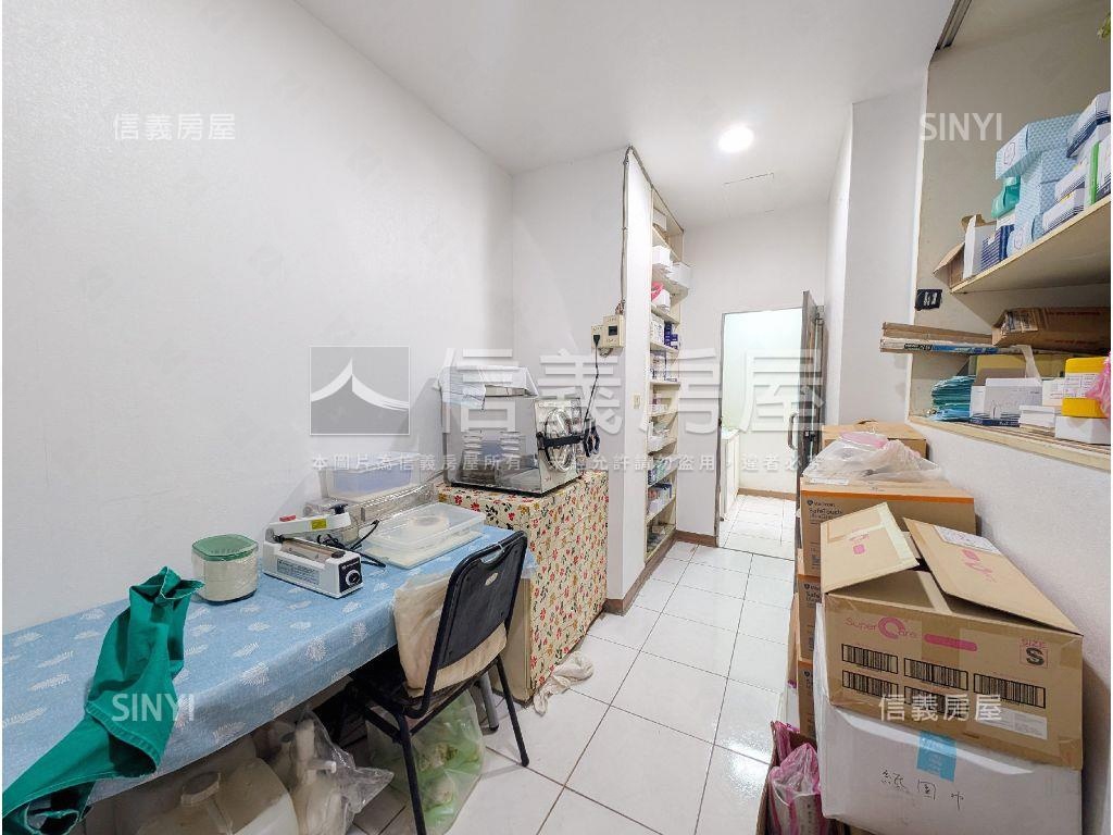 【精選】中興路熱鬧金店面房屋室內格局與周邊環境