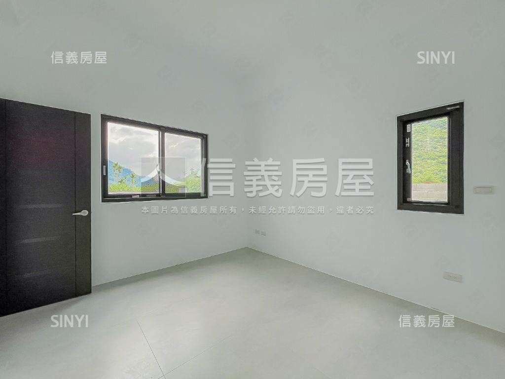 南投國姓鄉成功大院別墅９房屋室內格局與周邊環境