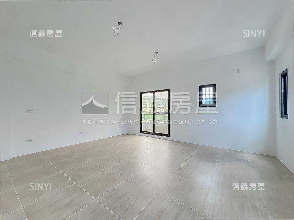 南投國姓鄉成功大院別墅９房屋室內格局與周邊環境