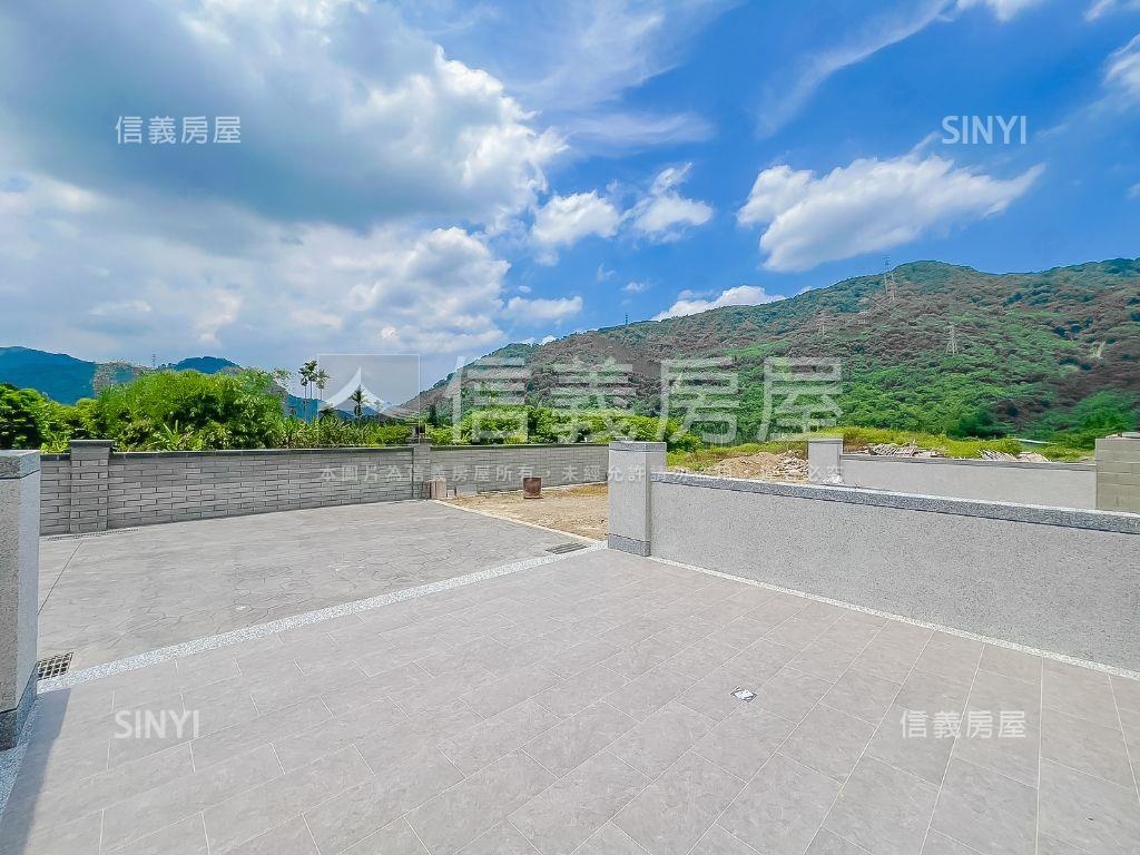 南投國姓鄉成功大院別墅９房屋室內格局與周邊環境
