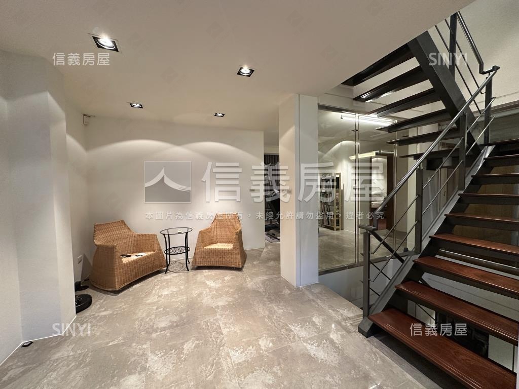 八里左岸私人招待會所房屋室內格局與周邊環境