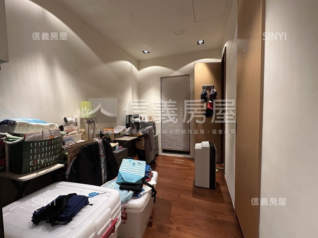 八里左岸私人招待會所房屋室內格局與周邊環境