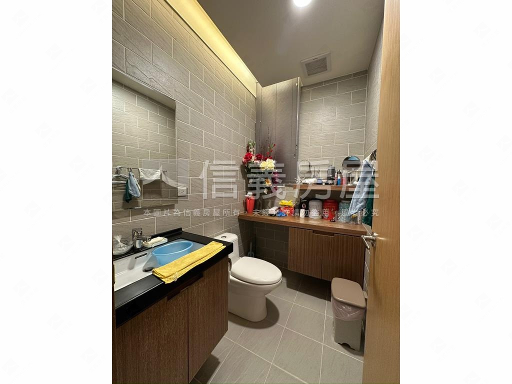 八里左岸私人招待會所房屋室內格局與周邊環境