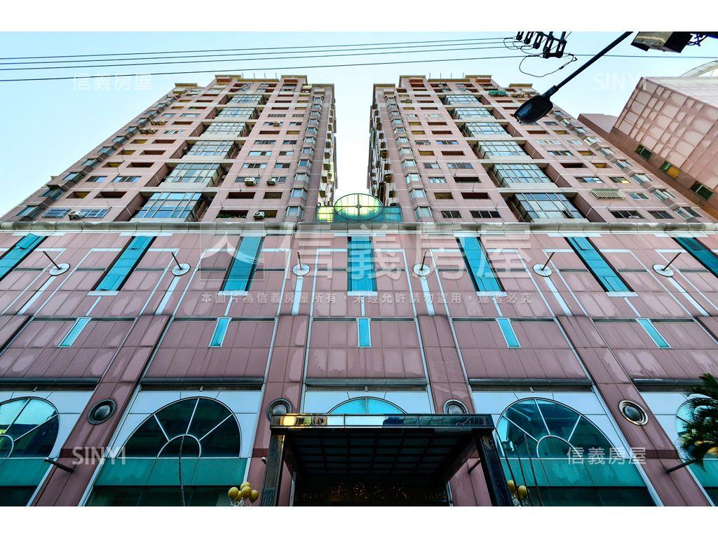 國資圖精美店面房屋室內格局與周邊環境