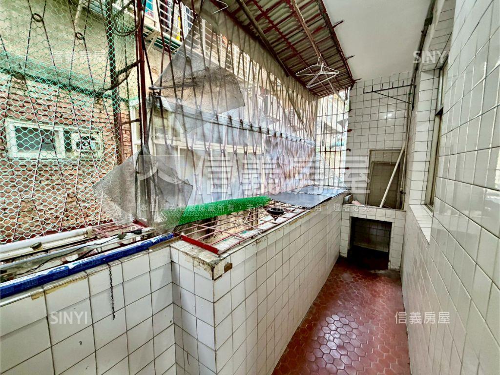 葫蘆聚寶｜士林免爬高三樓房屋室內格局與周邊環境