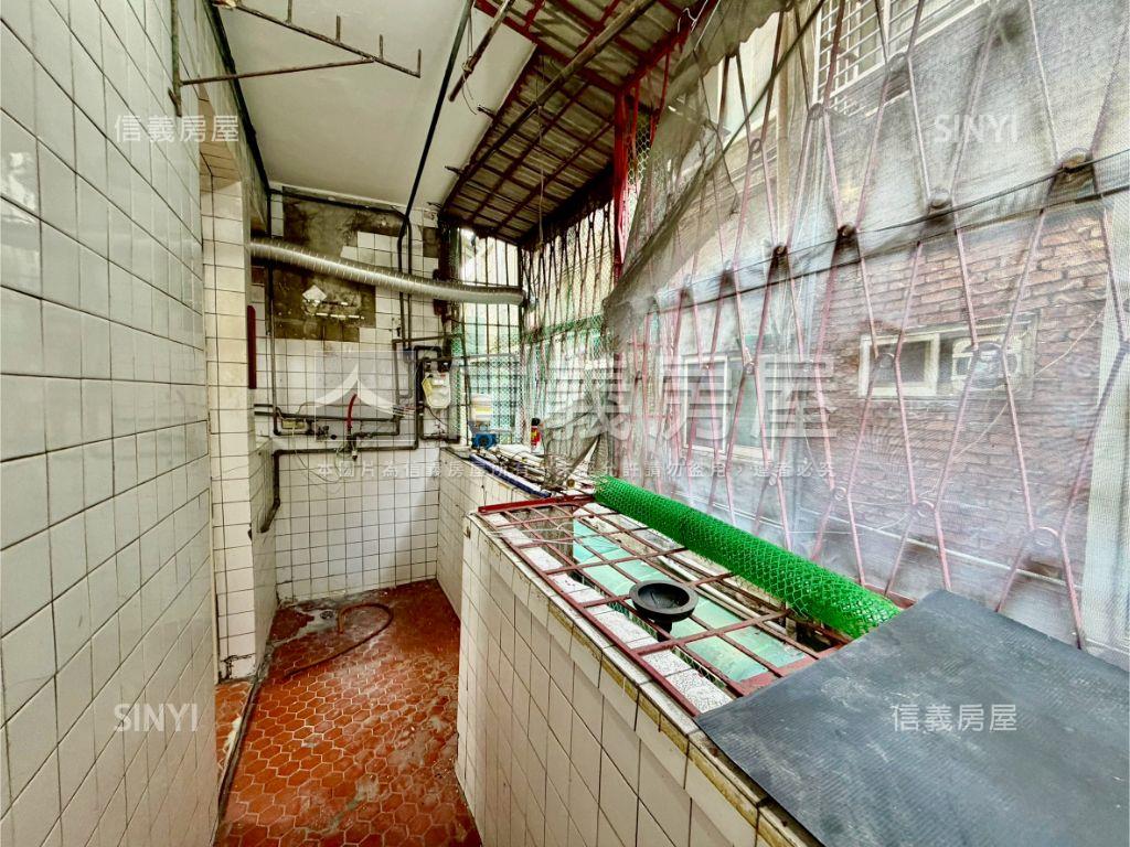 葫蘆聚寶｜士林免爬高三樓房屋室內格局與周邊環境